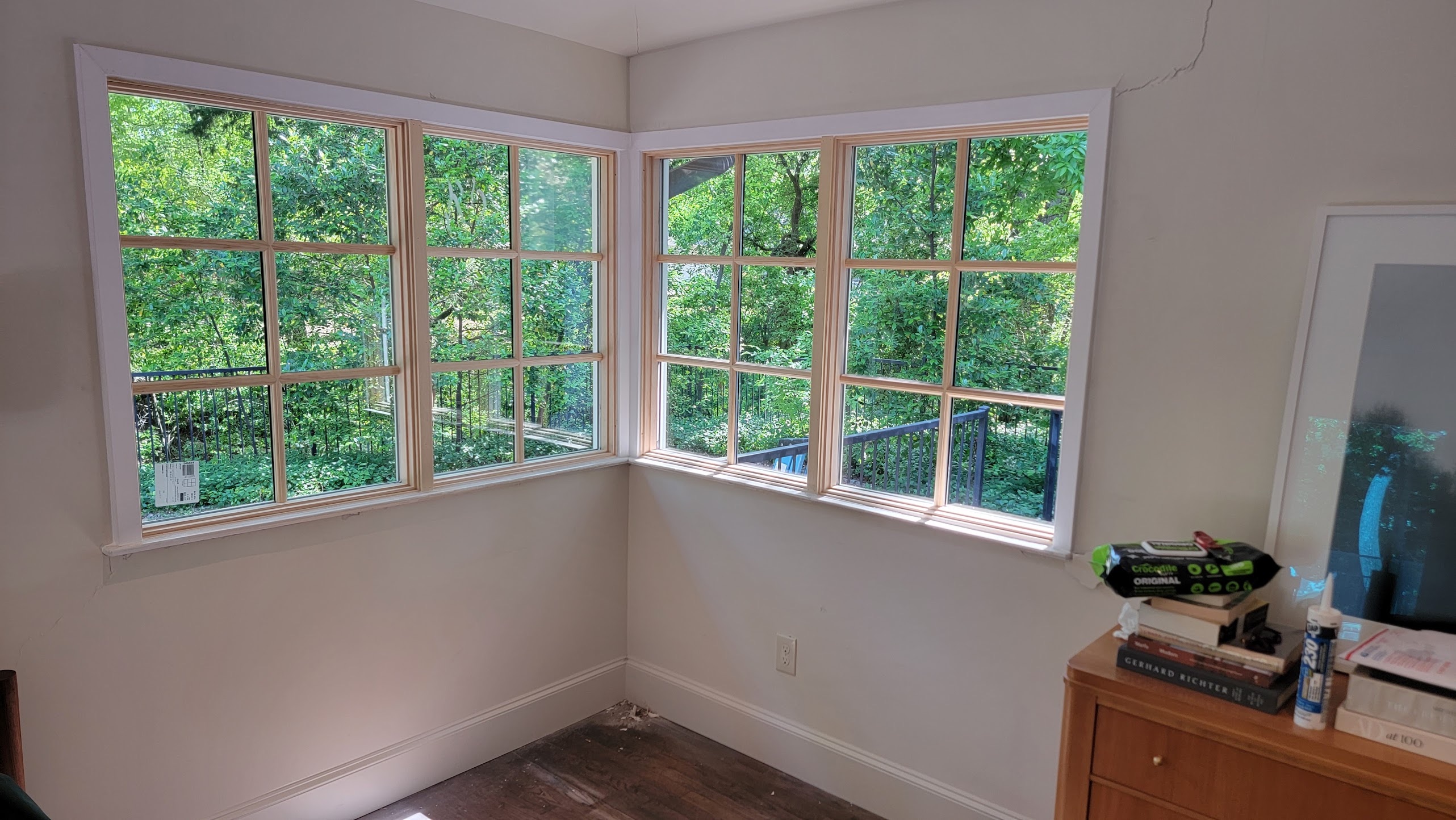 Interior view of Lincoln wood replacement windows in a Chandlers Landing home