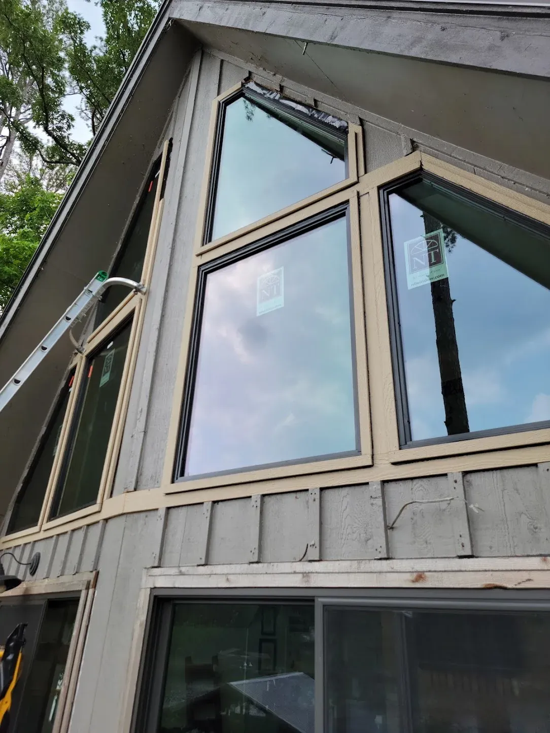 Argon Gas in Double Pane Windows: What It Does and What Happens When It Leaks